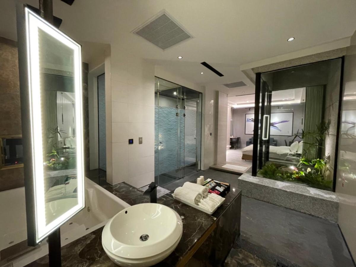 تاويوان Minimalist Fashion Motel المظهر الخارجي الصورة