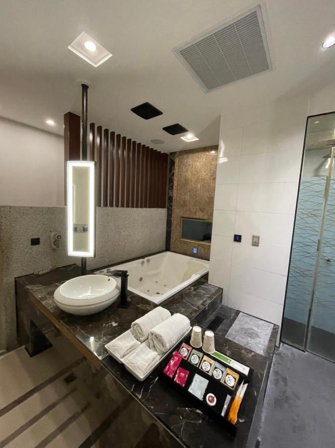 تاويوان Minimalist Fashion Motel المظهر الخارجي الصورة