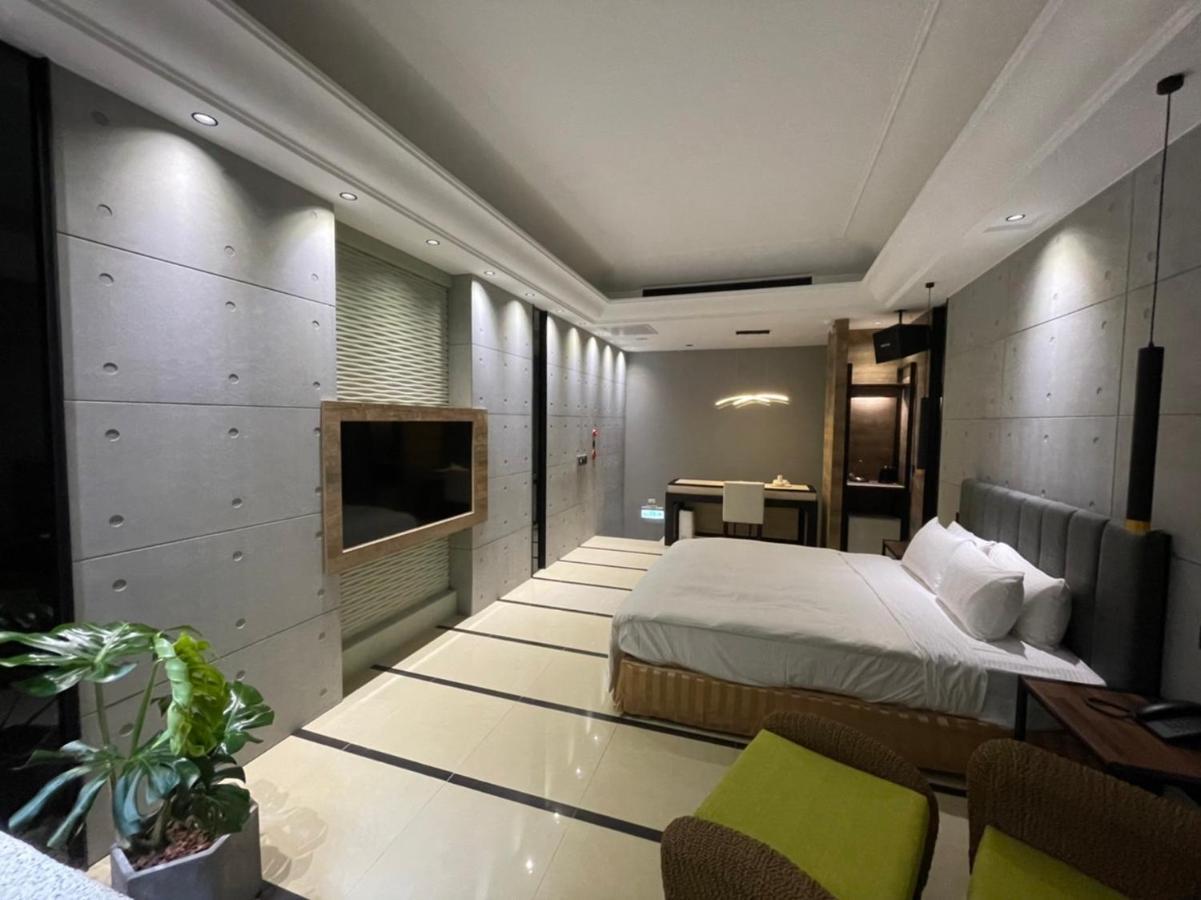 تاويوان Minimalist Fashion Motel المظهر الخارجي الصورة